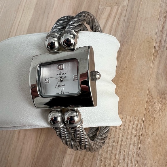 Swiss Gold Ladies Watch Stainless Wire Hinged Cuff Bracelet Stainless Dial - Picture 5 of 9